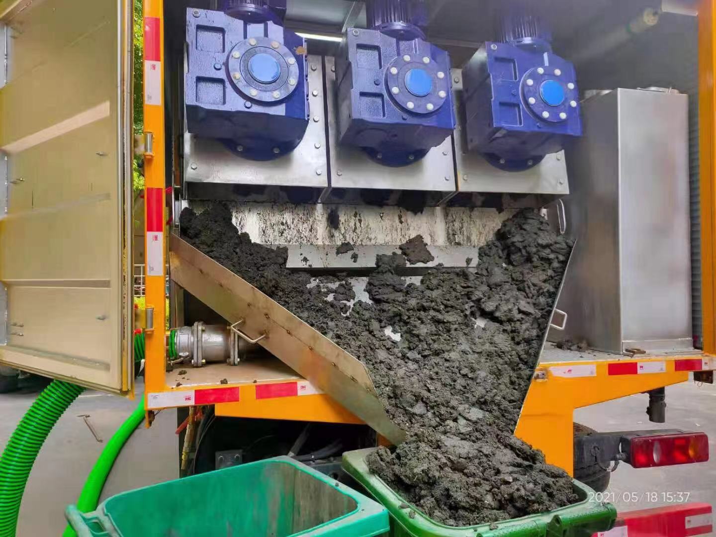 瓦房店化粪池清掏城市维护站-泥浆净化干湿分离处理